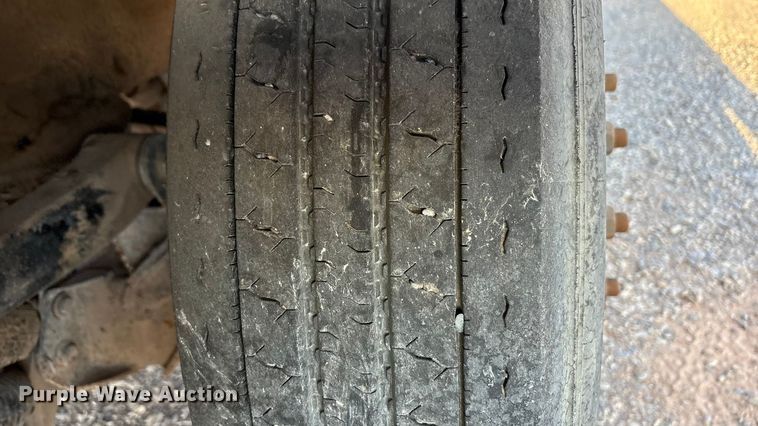 image for item EU4715 2011 Peterbilt 365 crane truck