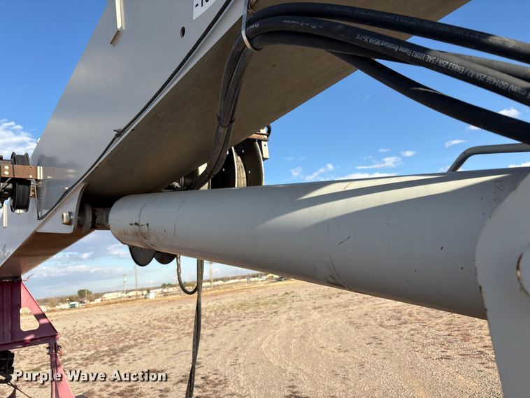 image for item EU4716 2013 Peterbilt 365 crane truck