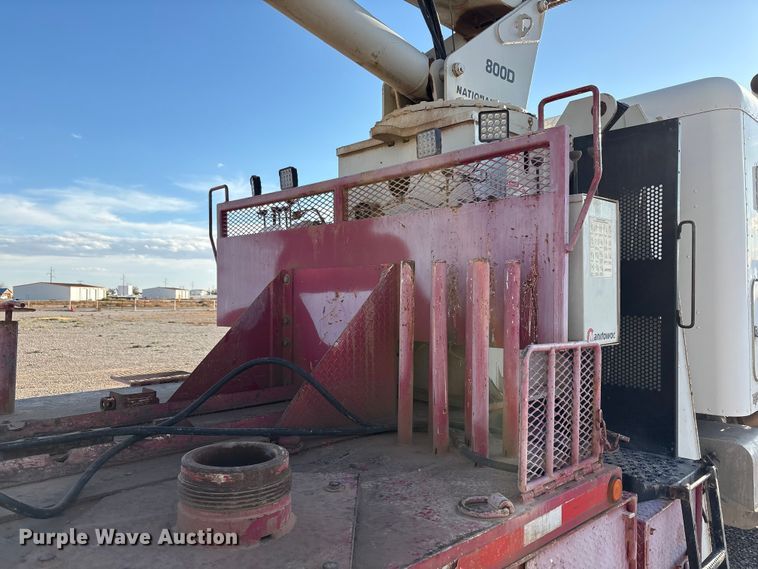 image for item EU4716 2013 Peterbilt 365 crane truck