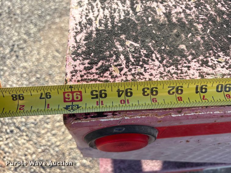 image for item EU4716 2013 Peterbilt 365 crane truck