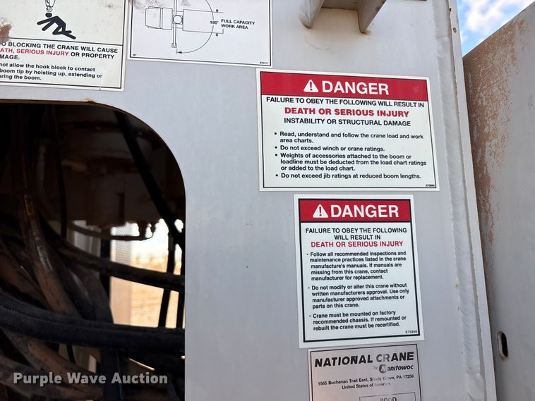 image for item EU4716 2013 Peterbilt 365 crane truck