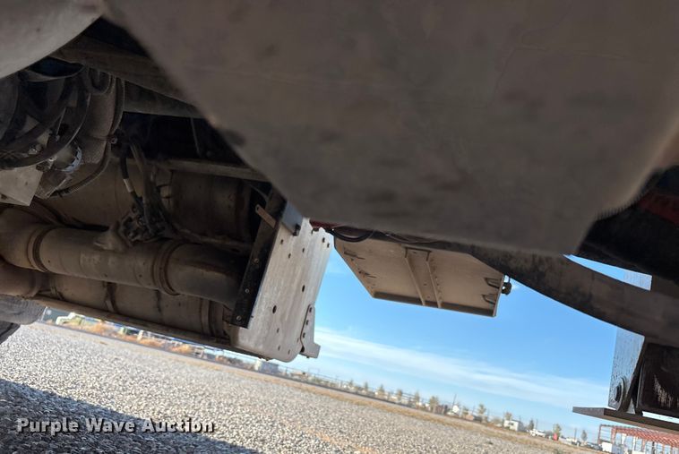 image for item EU4716 2013 Peterbilt 365 crane truck