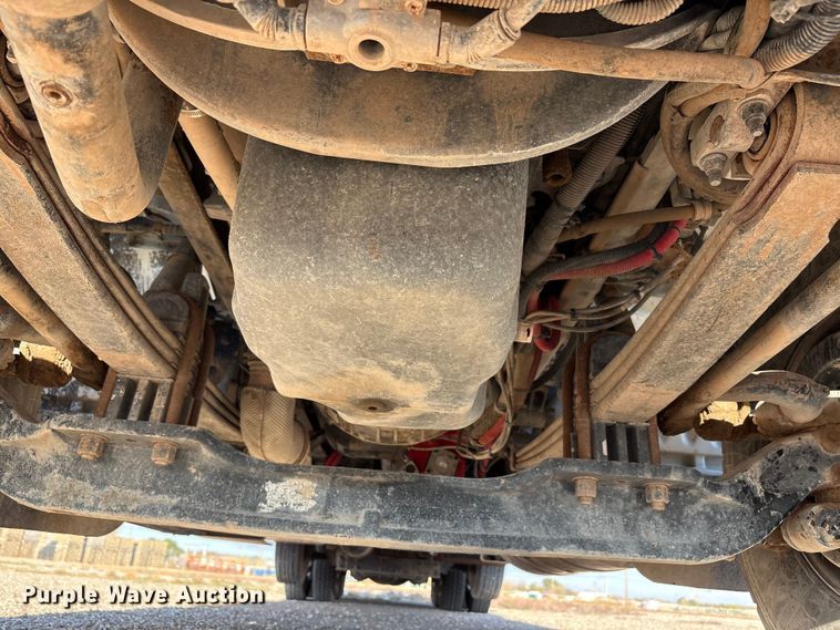 image for item EU4716 2013 Peterbilt 365 crane truck