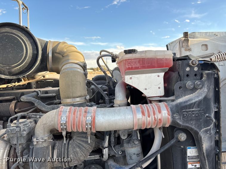 image for item EU4716 2013 Peterbilt 365 crane truck