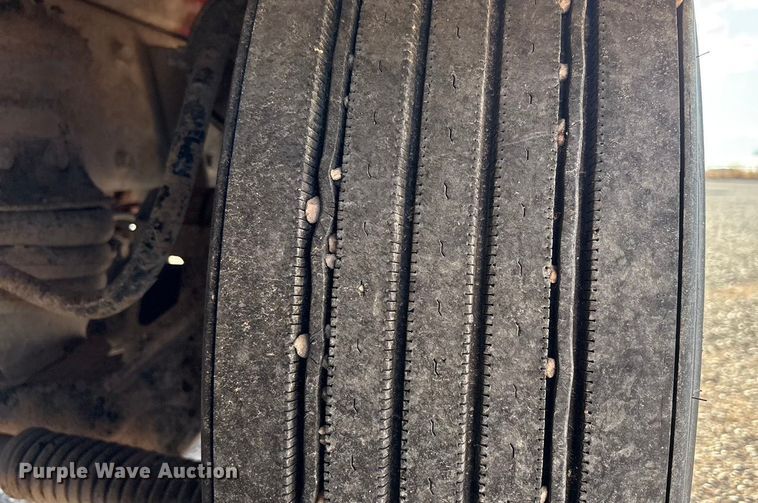 image for item EU4716 2013 Peterbilt 365 crane truck