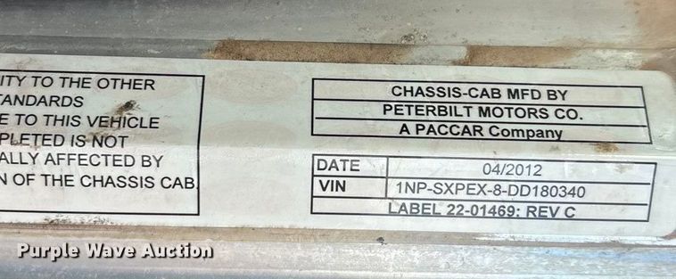 image for item EU4716 2013 Peterbilt 365 crane truck