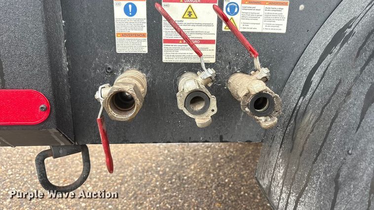 image for item EU4717 2022 Kaeser M55 air compressor