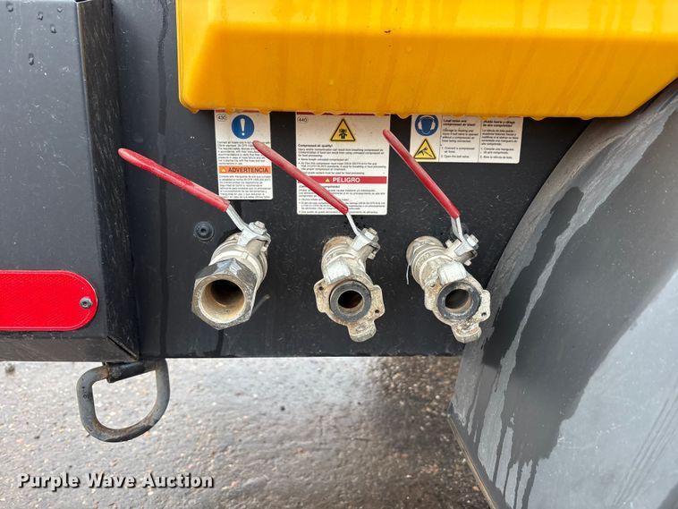 image for item EU4720 2021 Kaeser M55 air compressor