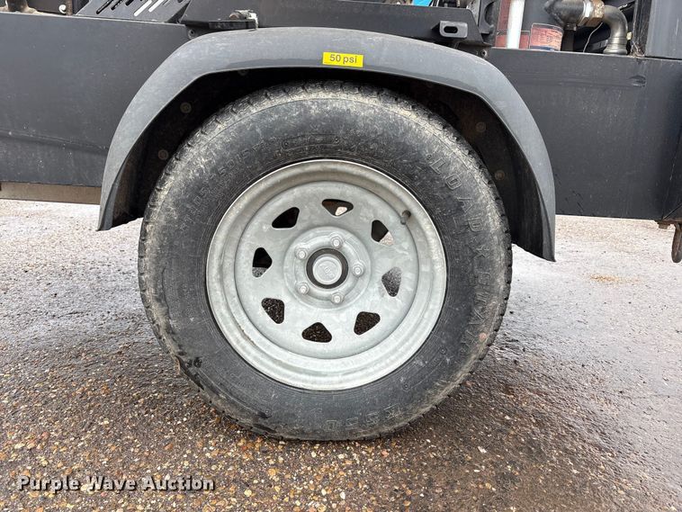 image for item EU4720 2021 Kaeser M55 air compressor