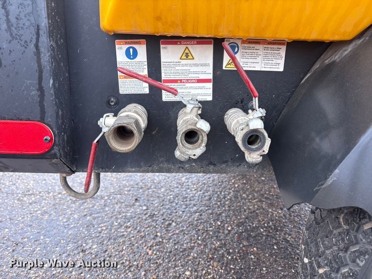 image for item EU4721 2022 Kaeser M55 air compressor