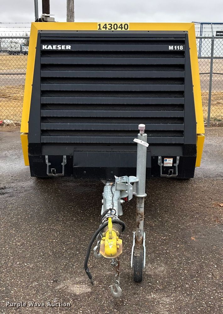image for item EU4722 2022 Kaeser M118 air compressor