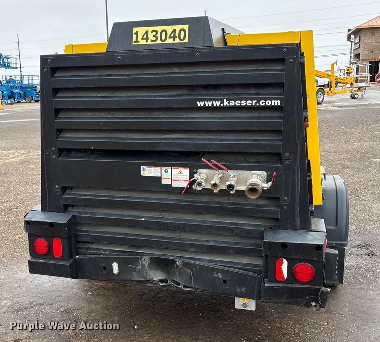 image for item EU4722 2022 Kaeser M118 air compressor