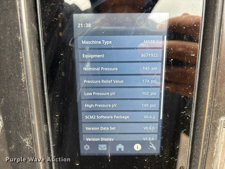 image for item EU4722 2022 Kaeser M118 air compressor