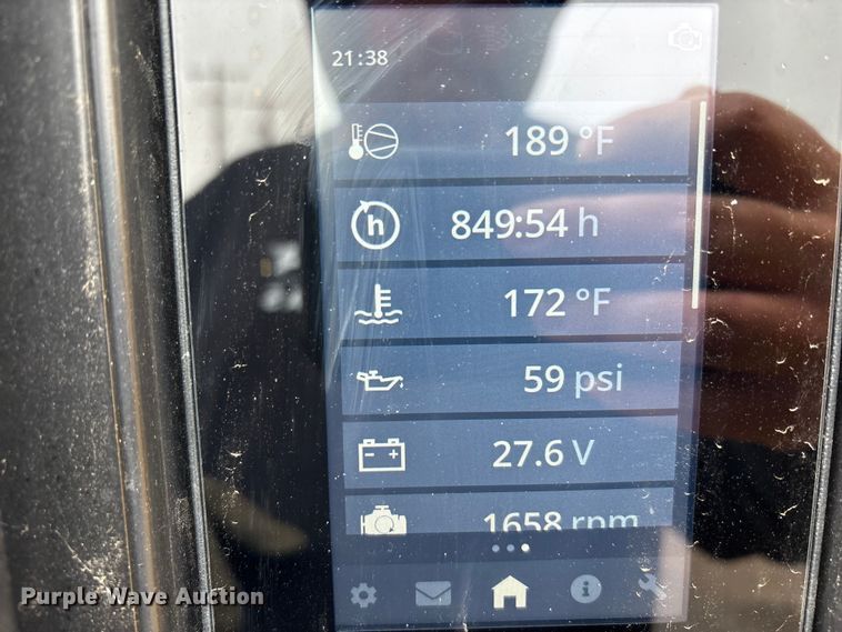 image for item EU4722 2022 Kaeser M118 air compressor