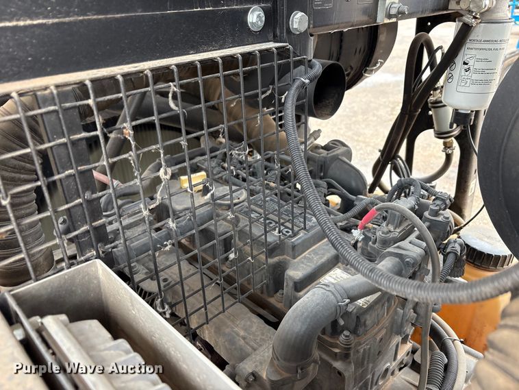 image for item EU4722 2022 Kaeser M118 air compressor