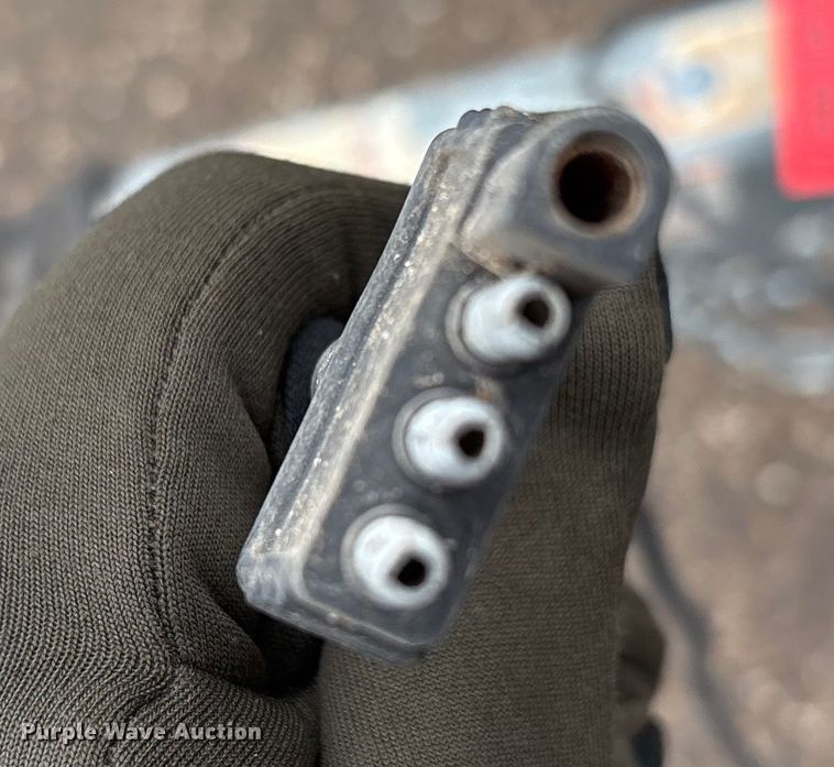 image for item EU4723 2021 Kaeser M118 air compressor