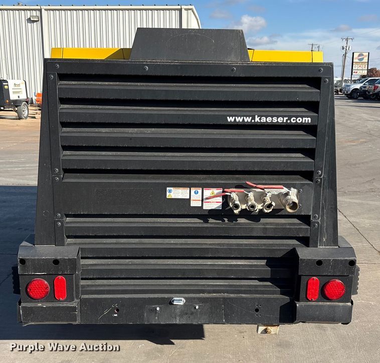 image for item EU4726 2021 Kaeser M118 air compressor