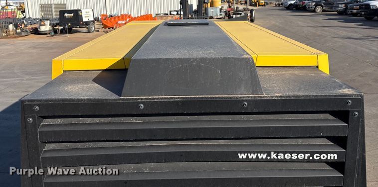 image for item EU4726 2021 Kaeser M118 air compressor