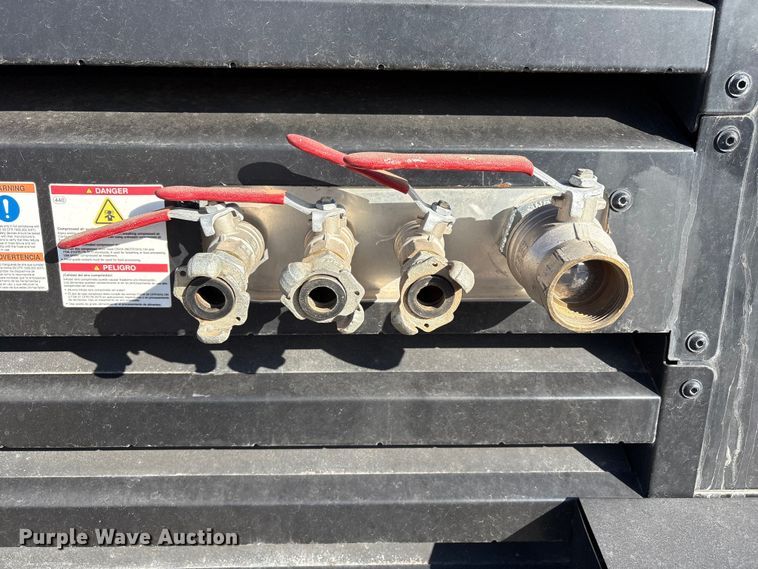 image for item EU4726 2021 Kaeser M118 air compressor