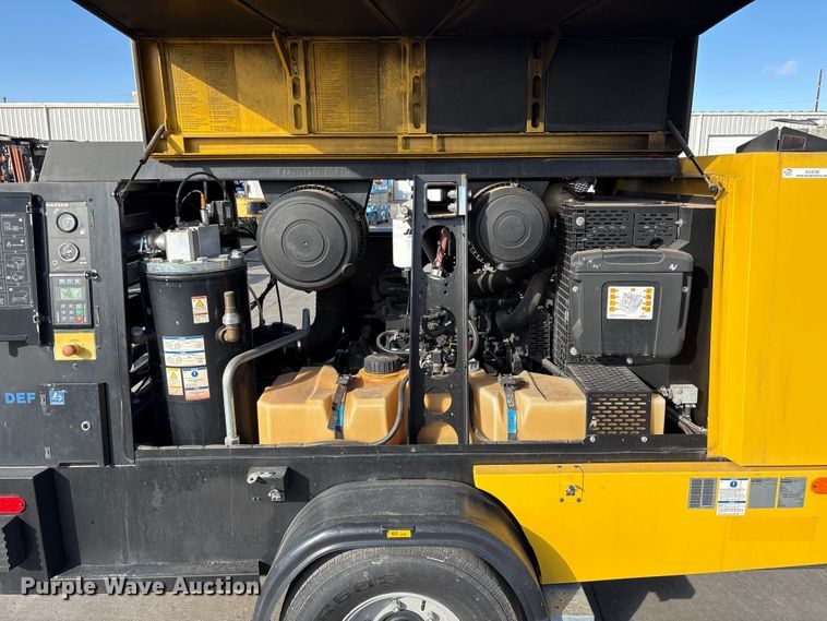 image for item EU4726 2021 Kaeser M118 air compressor