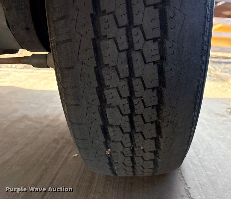 image for item EU4727 2022 Kaeser M118 air compressor