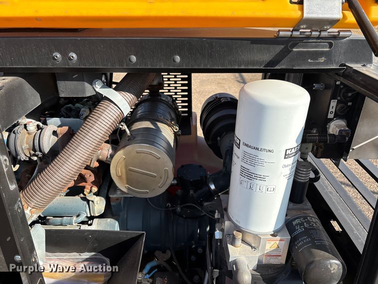 image for item EU4728 2021 Kaeser M55 air compressor