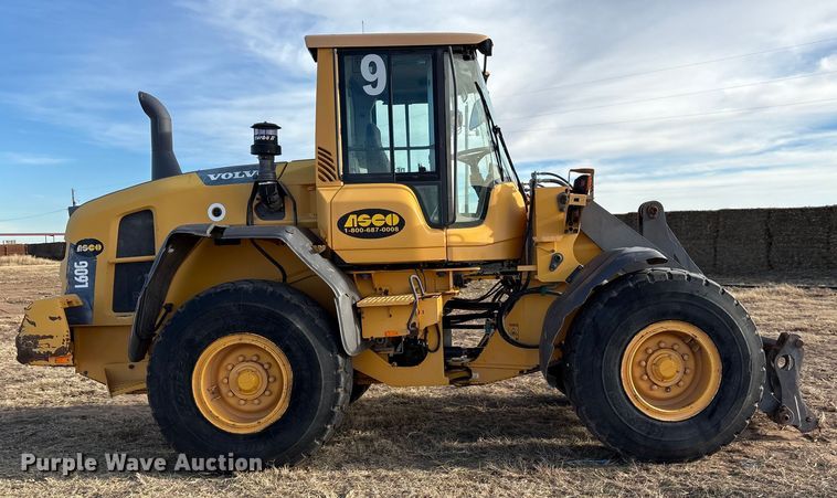 image for item EU4740 Volvo L60G wheel loader