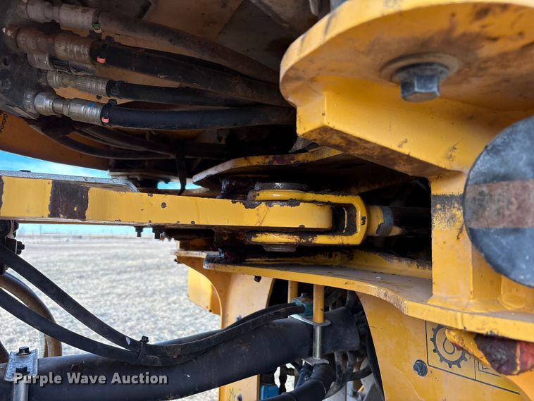 image for item EU4740 Volvo L60G wheel loader