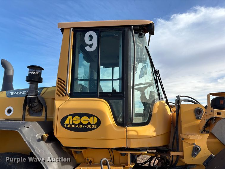 image for item EU4740 Volvo L60G wheel loader