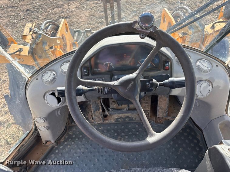 image for item EU4740 Volvo L60G wheel loader