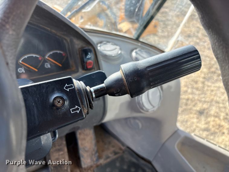 image for item EU4740 Volvo L60G wheel loader