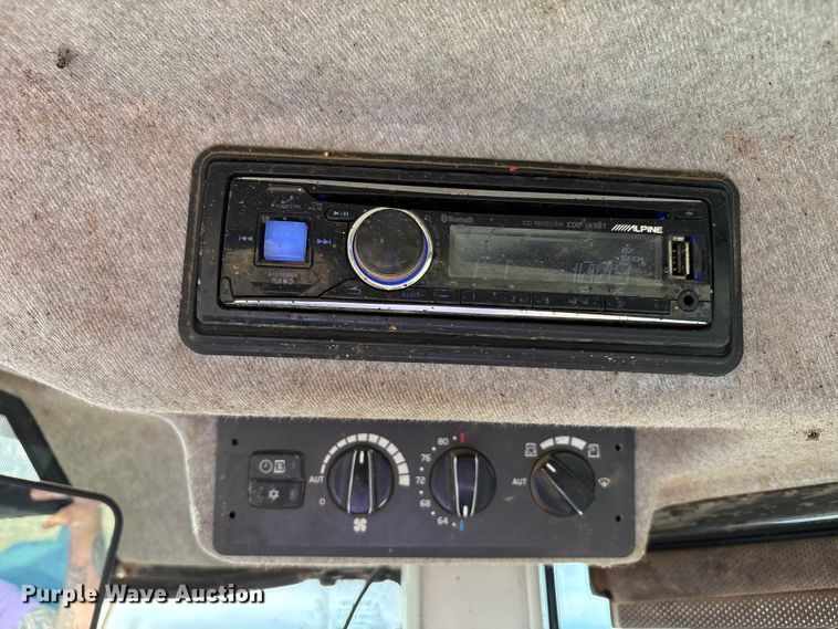 image for item EU4740 Volvo L60G wheel loader