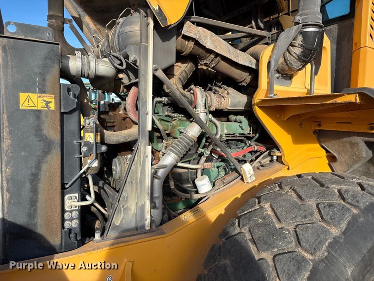 image for item EU4740 Volvo L60G wheel loader