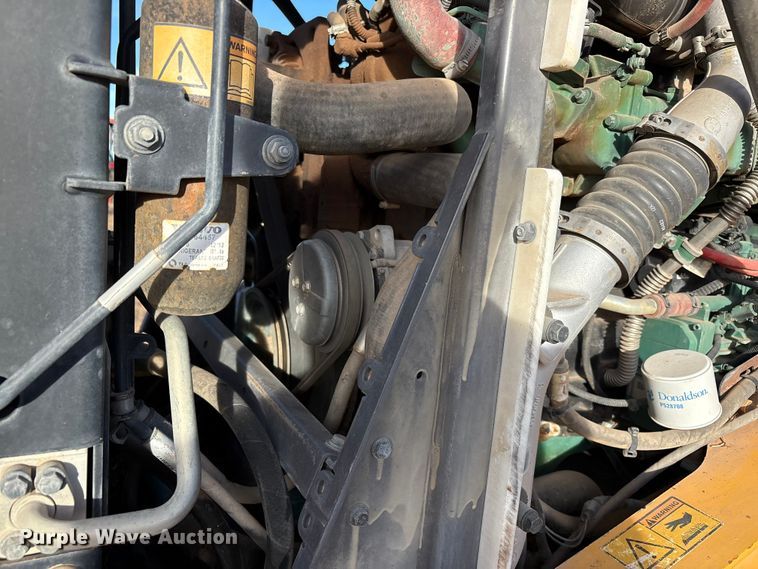 image for item EU4740 Volvo L60G wheel loader