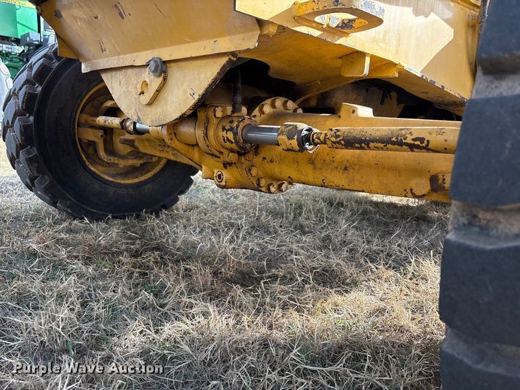 image for item EU4744 2012 John Deere 210LJ landscape tractor