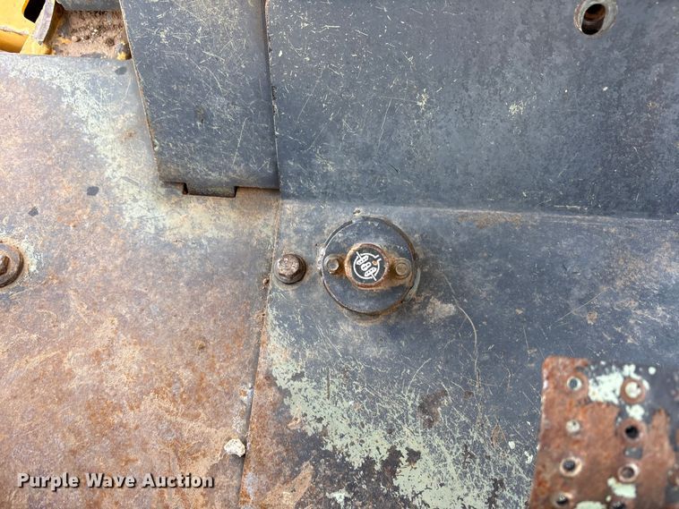 image for item EU4744 2012 John Deere 210LJ landscape tractor