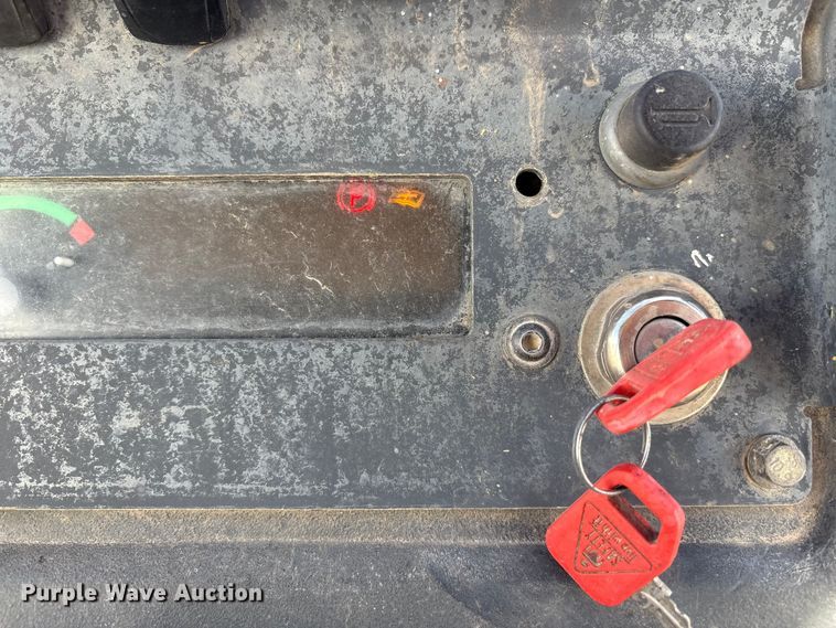 image for item EU4744 2012 John Deere 210LJ landscape tractor