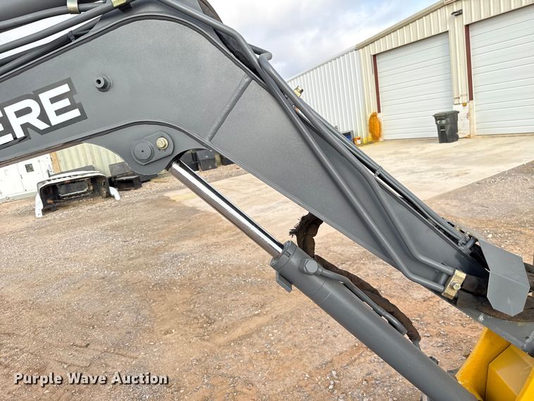 image for item EU5066 2014 John Deere 27D mini excavator