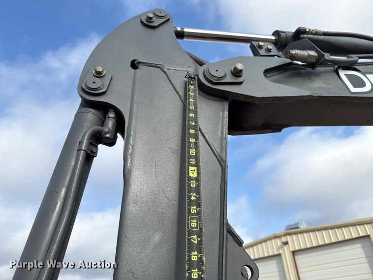 image for item EU5066 2014 John Deere 27D mini excavator