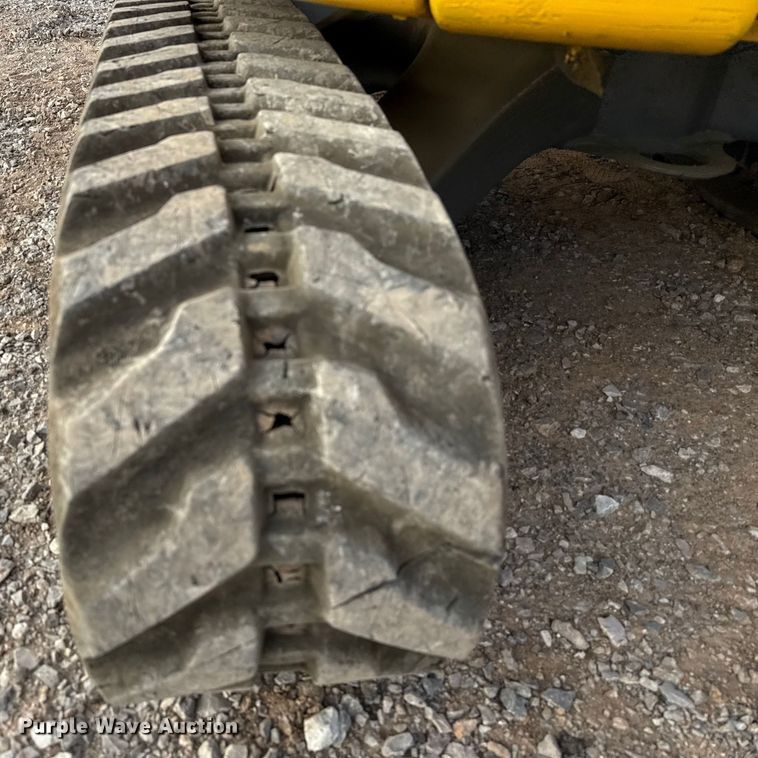 image for item EU5066 2014 John Deere 27D mini excavator