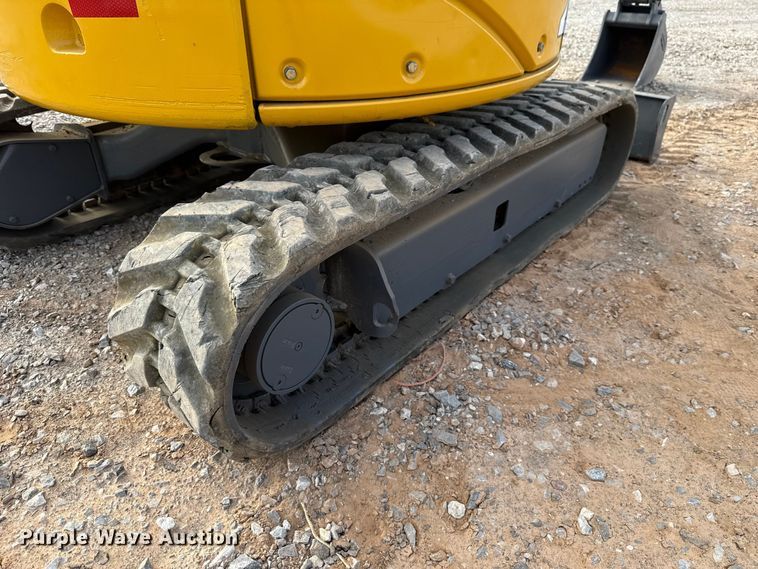 image for item EU5066 2014 John Deere 27D mini excavator