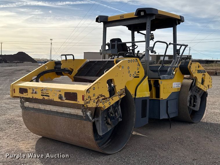 image for item EU5448 Dynapac CC6200 double drum vibratory roller