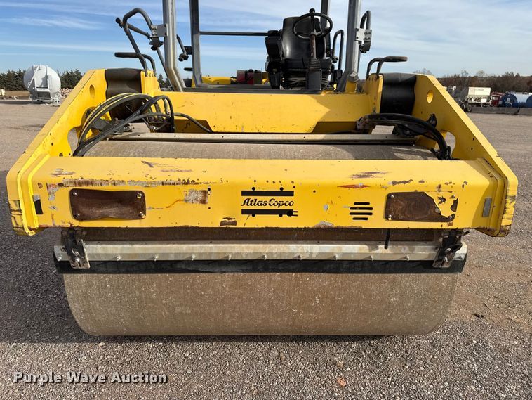 image for item EU5448 Dynapac CC6200 double drum vibratory roller