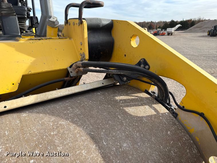 image for item EU5448 Dynapac CC6200 double drum vibratory roller