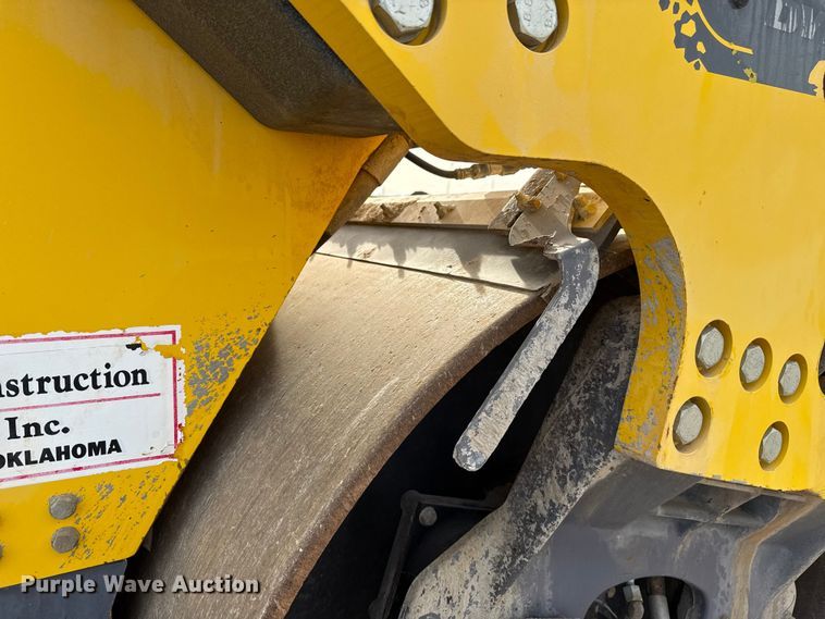 image for item EU5448 Dynapac CC6200 double drum vibratory roller