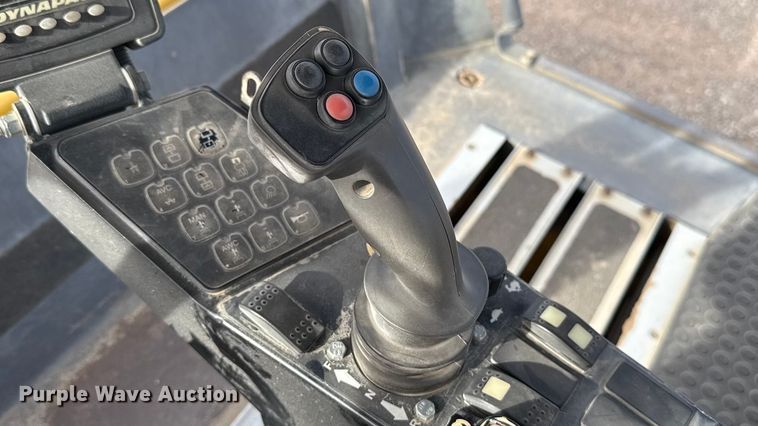 image for item EU5448 Dynapac CC6200 double drum vibratory roller