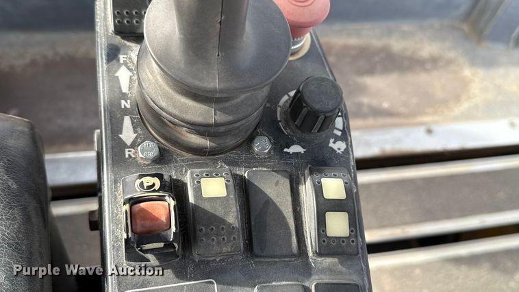 image for item EU5448 Dynapac CC6200 double drum vibratory roller