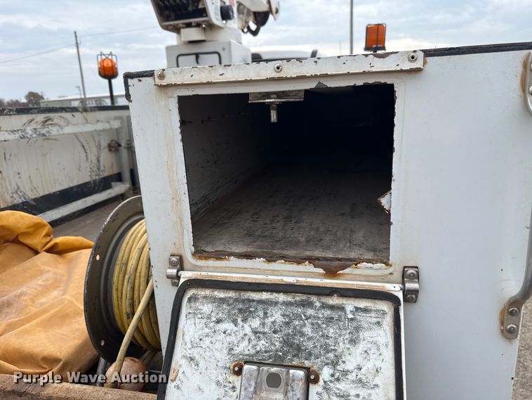 image for item EU5456 2018 Ford F550 bucket truck