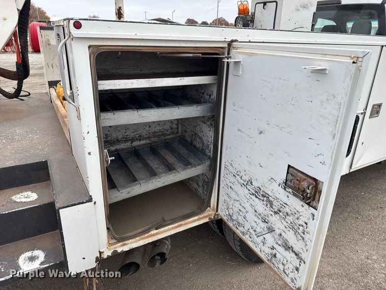 image for item EU5456 2018 Ford F550 bucket truck