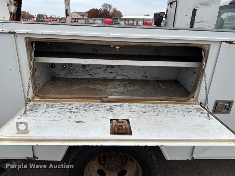 image for item EU5456 2018 Ford F550 bucket truck